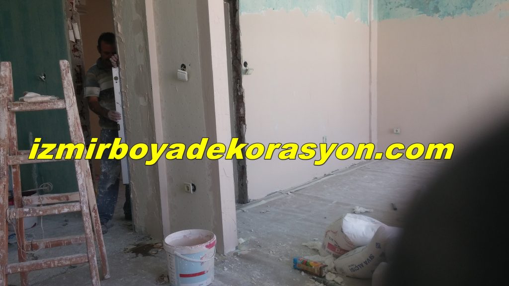 Boyacı Ustası İzmir Alçı Sıva Asma Tavan Kartonpiyer Boya İşleri
