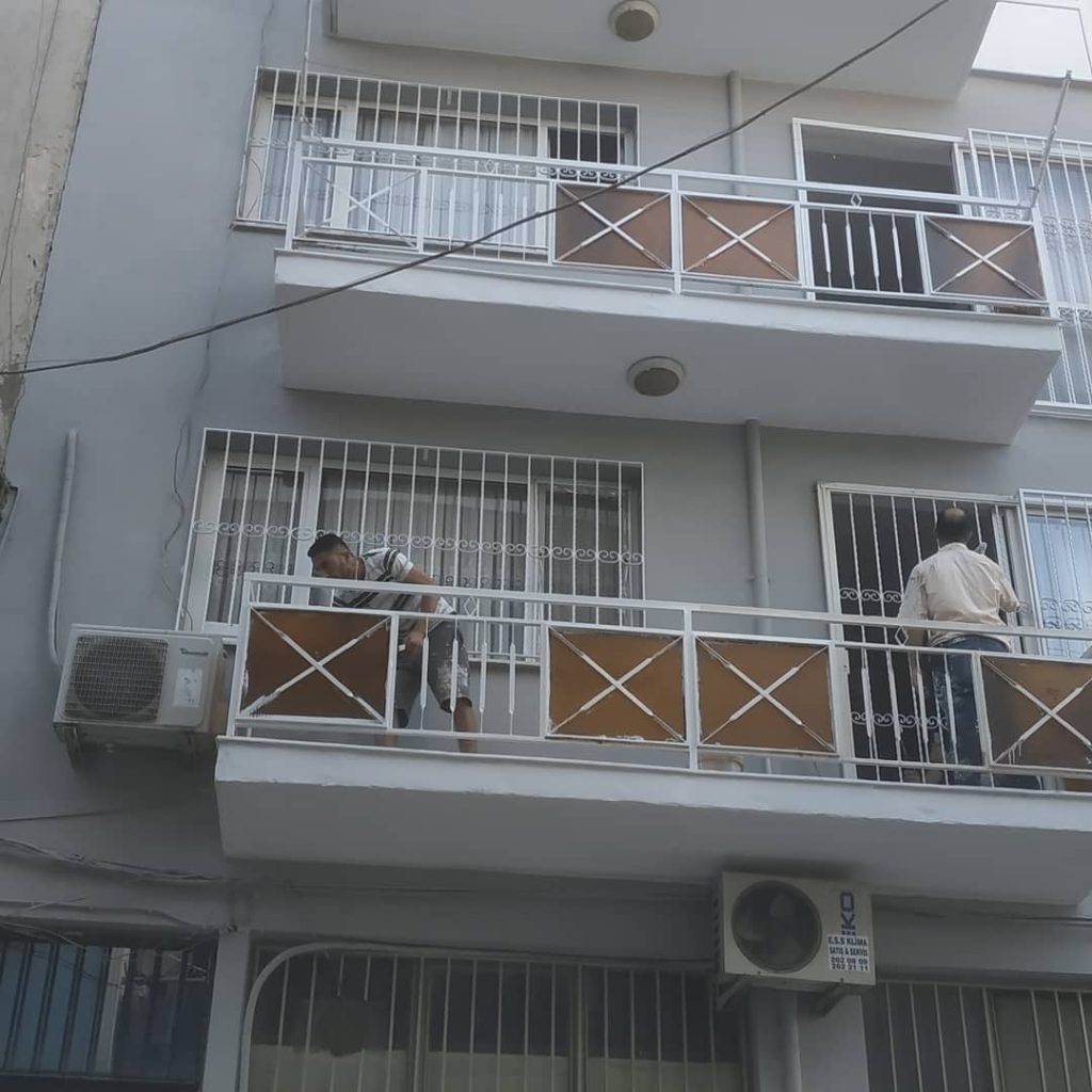 Boyacı Ustası İzmir Alçı Sıva Asma Tavan Kartonpiyer Boya İşleri